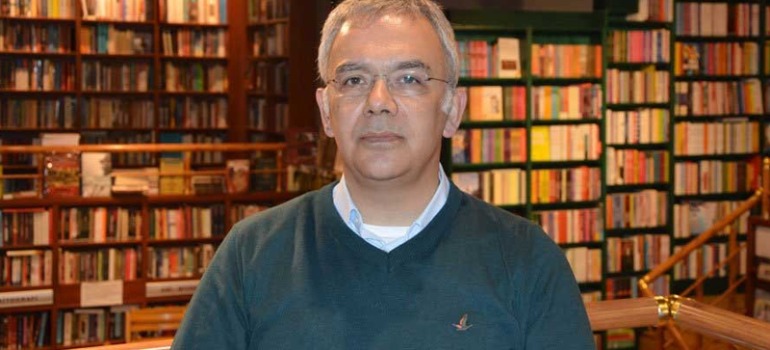 Prof. Dr. Kayıhan Pala savunmasını verdi