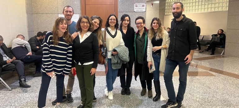 Gazeteci Nazan Özcan hakim karşısına çıktı 