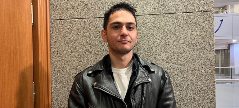 Gazeteci Furkan Karabay'a 