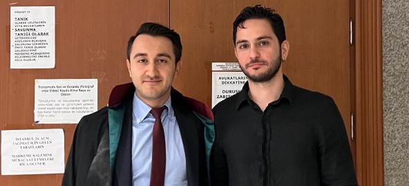 Gazeteci Furkan Karabay, tutuklu kaldığı davadan beraat etti